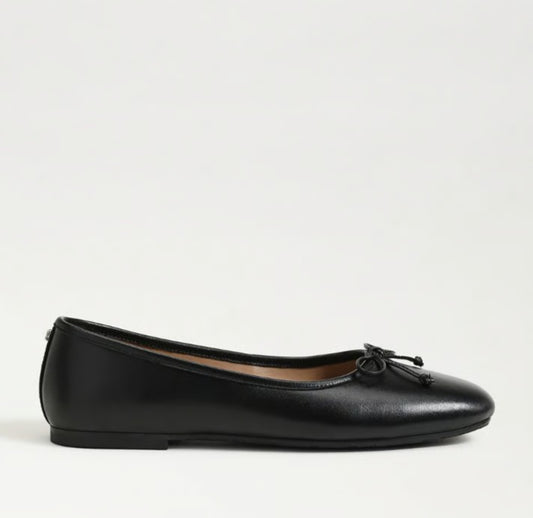 SAM EDELMAN ALIE BLACK LEATHER FLAT