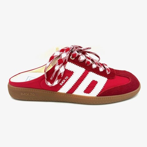 BACK 70 EASTER RED MILK SLIP ON