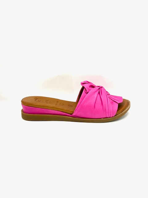 TYCHE SASSY FUSHIA SLIP ON