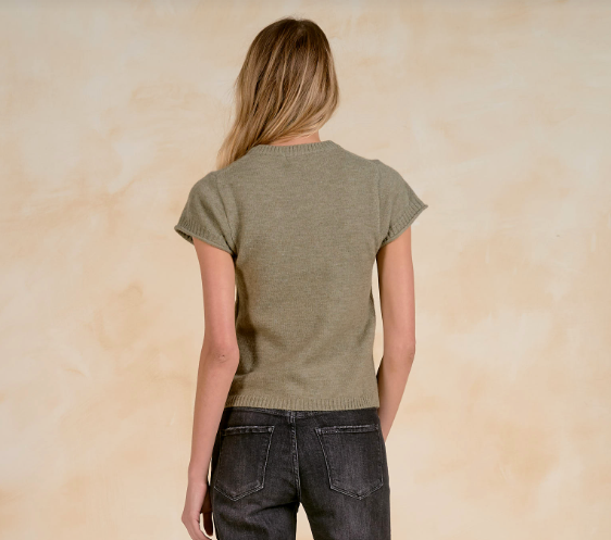 SHORT SLEEVE KNIT SWEATER LIGHT OLIVE