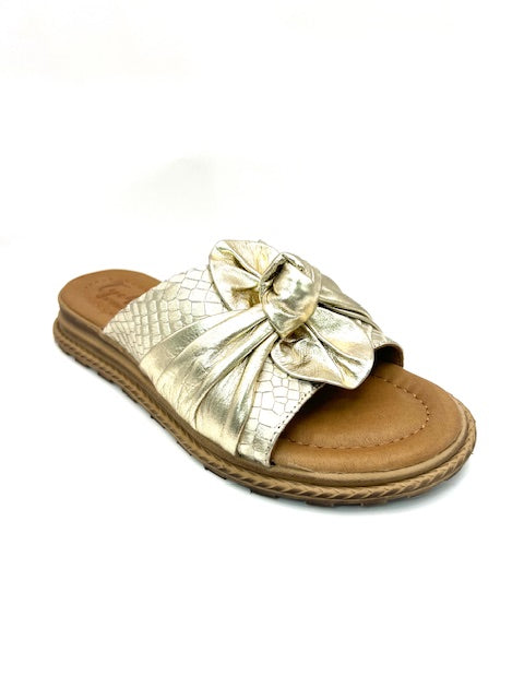 TYCHE CANDY TEXAS GOLD SLIP ON