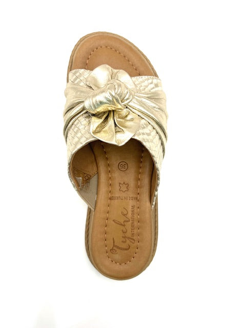 TYCHE CANDY TEXAS GOLD SLIP ON