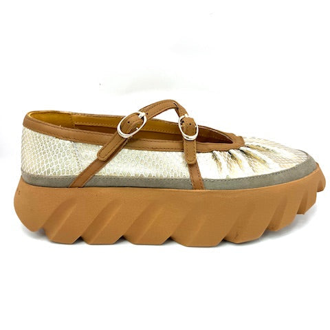 4CCCCEES TURA BOM GOLD MARY JANE