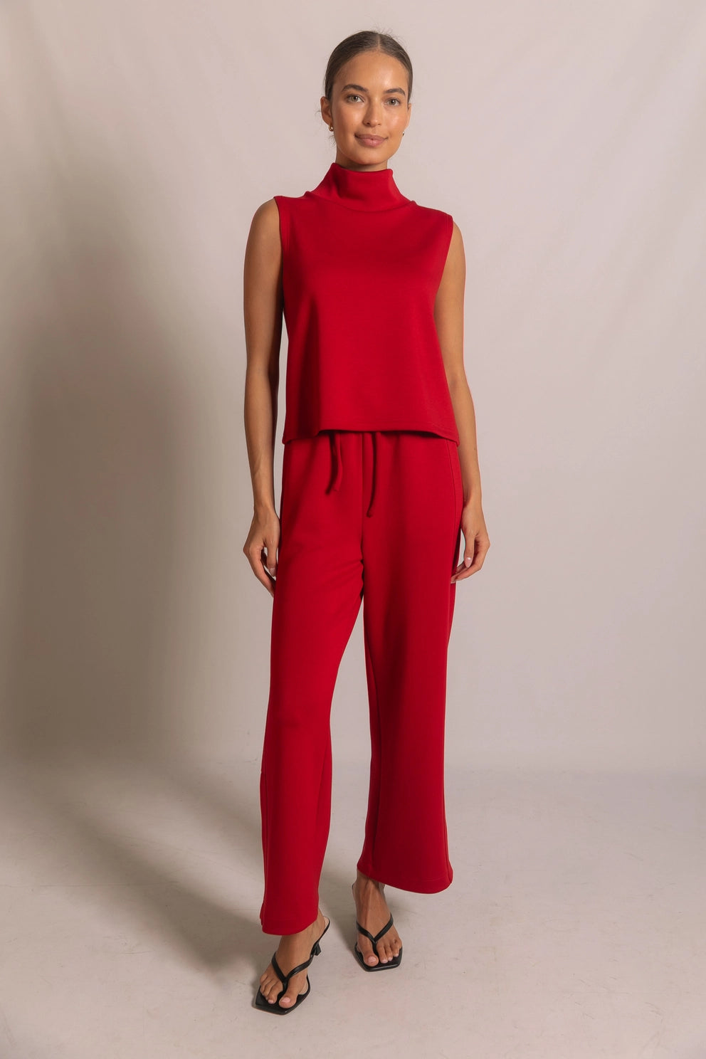 BUTTER MODAL SLEEVELESS TOP IN RED