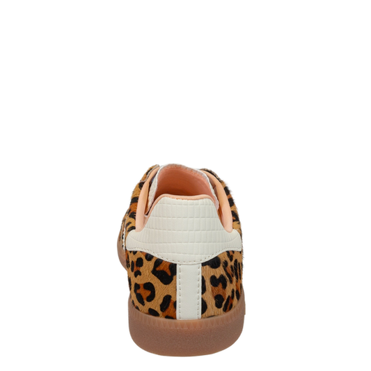 Back 70 CLOUD LEOPARD