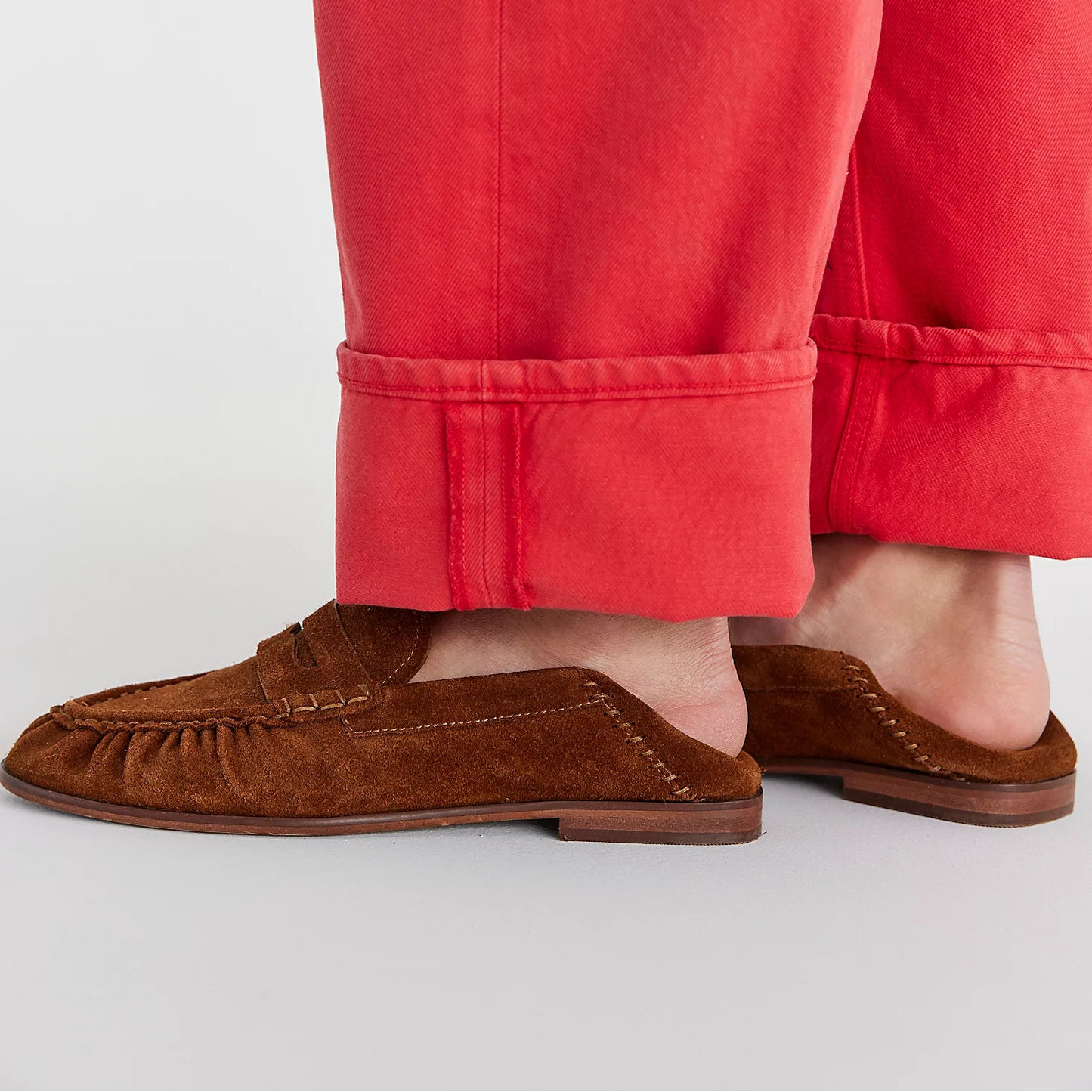 FREE PEOPLE CARRY ON LOAFER TOBACCO OIL SUEDE